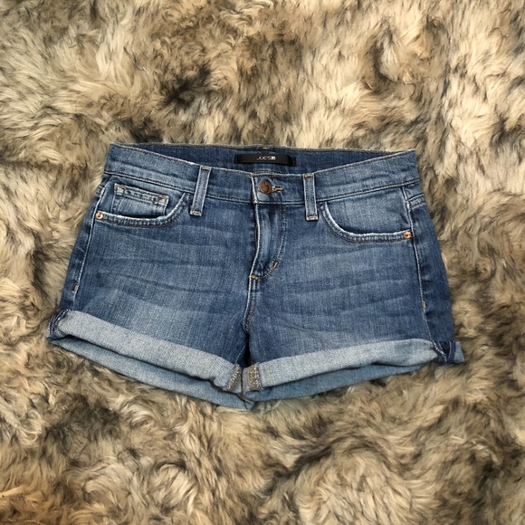 3/$30 Joe's Jeans Sharpay Shorts - Picture 3 of 4